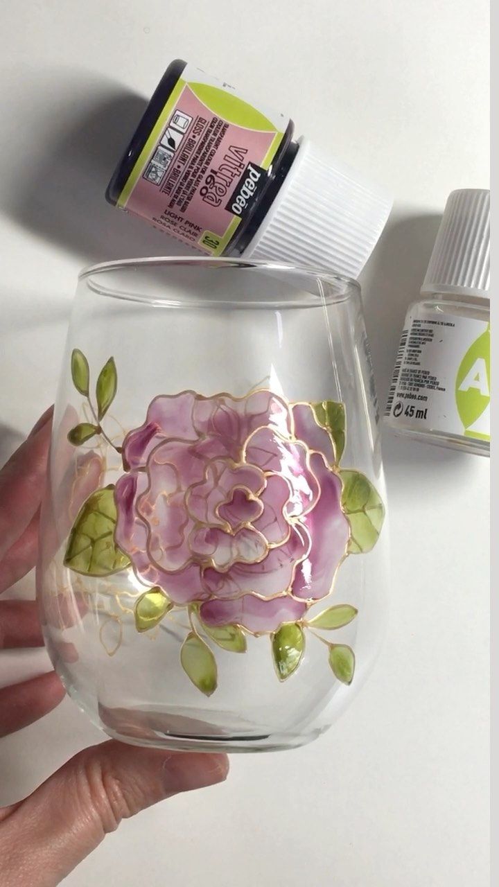 pink-flower-wineglass-painting-ideas