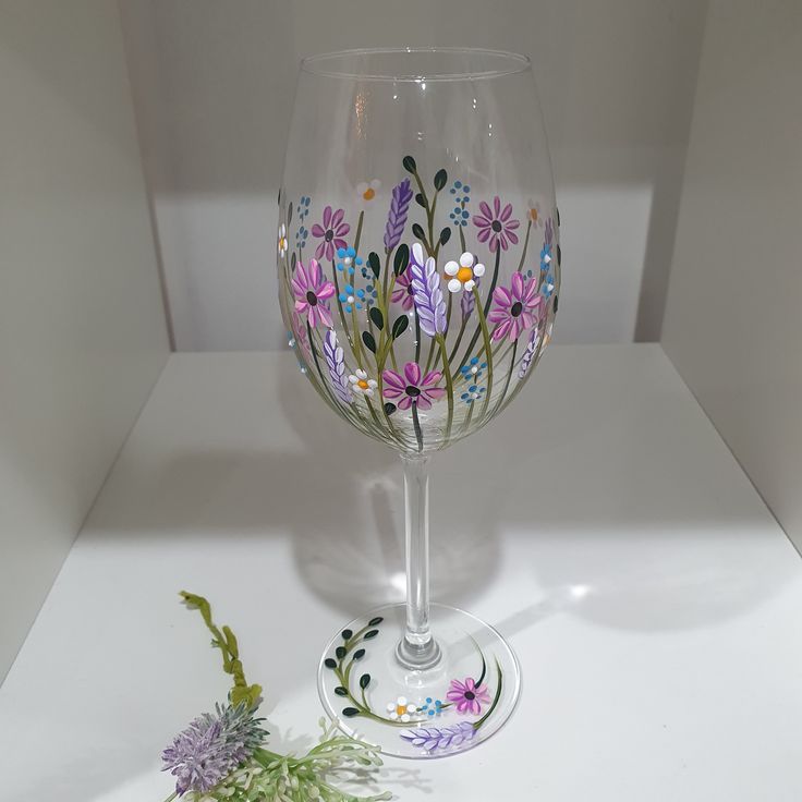 wildflowers-painting-glass-painting-ideas-wine-glass