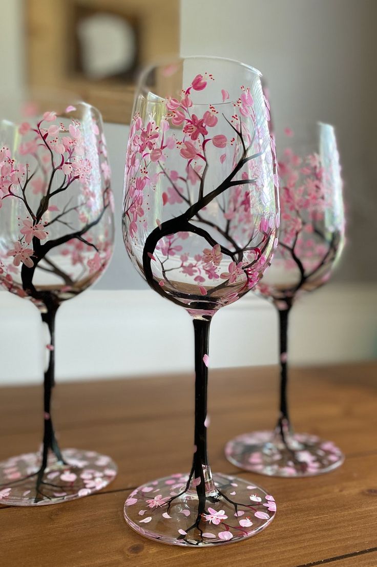 wine-glass-painting-ideas-cherry-blossom-zen-japanese-art-ideas